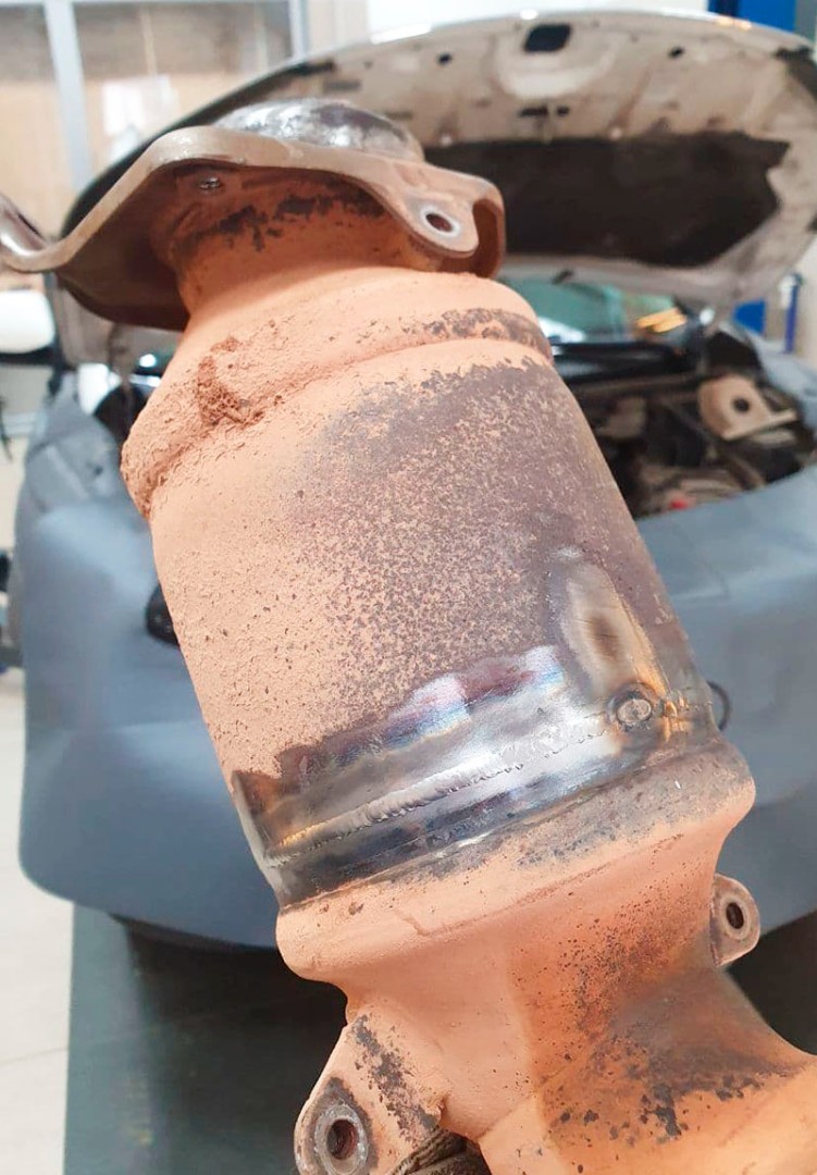 Чип-тюнинг Honda CR-V 2.4 (190 л.с.). Удаление катализатора и установка пламегасителя