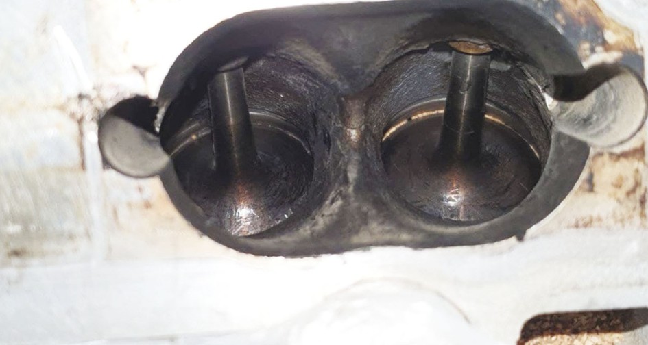 Чистка впускных клапанов и промывка форсунок на Audi A5 2.0 TFSI (211 л.с.)