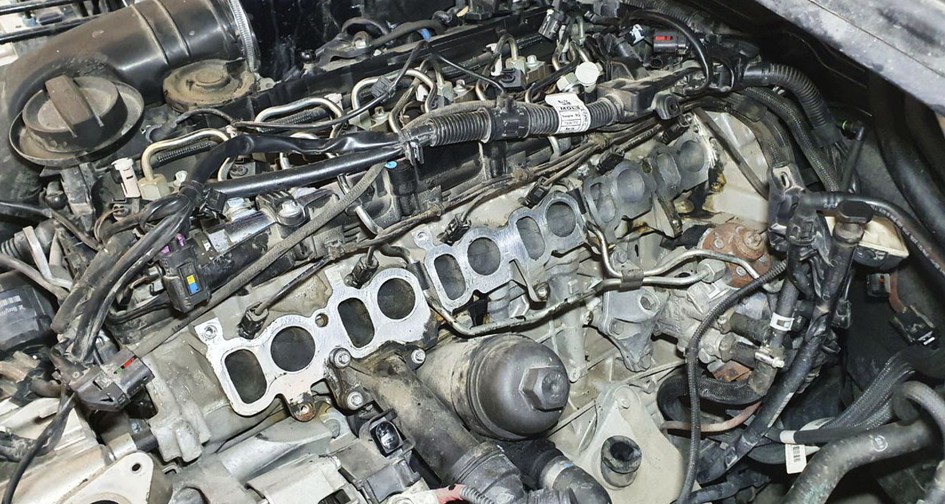 Чип-тюнинг BMW X5 (F15) 3.0 40d (313 л.с.). Отключение клапана EGR. Чистка впускного коллектора от сажи. Техническое обслуживание