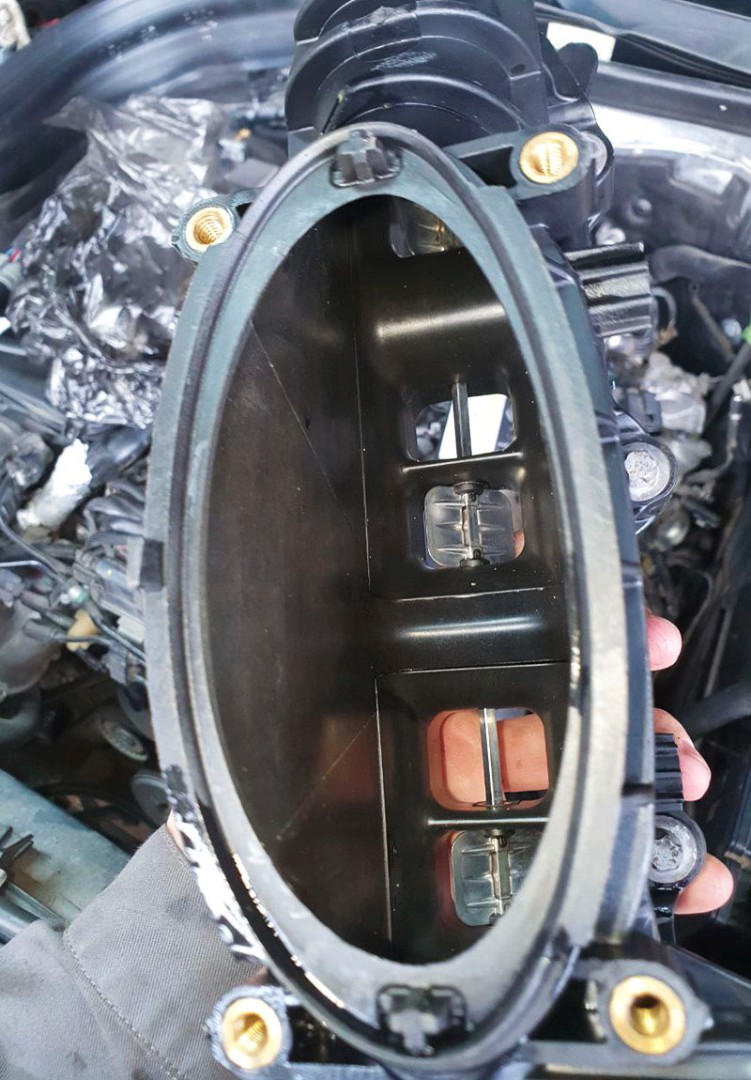Чип-тюнинг Mercedes-Benz GLK 220 CDI 2.1 (170 л.с.). Отключение клапана EGR. Чистка впускного коллектора. Чистка форсунок. Удаление сажевого фильтра
