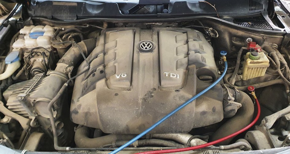 Промывка радиаторов Volkswagen Touareg (NF) 3.0 TDI (245 л.с.). Чип-тюнинг. Чистка дизельных форсунок. Отключение клапана EGR. Чистка впускного коллектора от сажи
