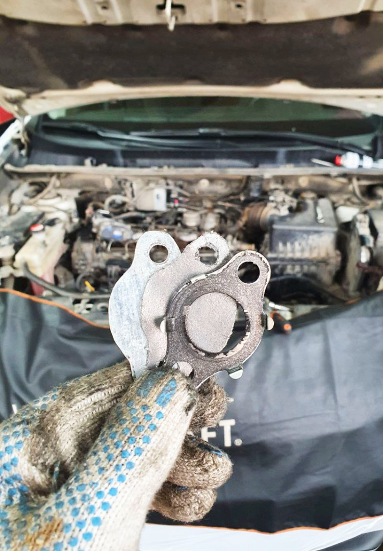 Удаление сажевого фильтра Toyota RAV4 2.2D (150 л.с.). Чистка впускного коллектора и впускных каналов. Отключение клапана EGR. Чистка форсунок. Чип-тюнинг