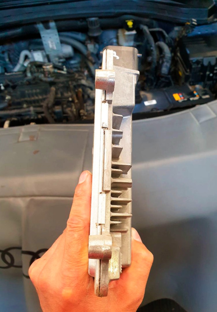 Удаление катализатора Hyundai Santa Fe 2.4 (188 л.с.). Установка ремонтного катализатора. Мойка форсунок. Чип-тюнинг