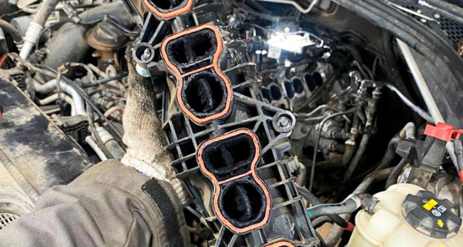 Удаление сажевого фильтра BMW X5 (F15) 3.0 40d (313 л.с.). Отключение клапана EGR. Чистка впускного коллектора от сажи. Чистка форсунок. Чип-тюнинг