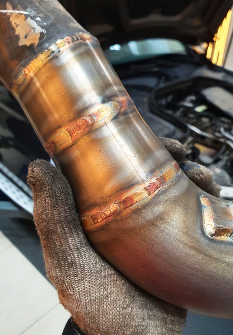Удаление катализатора Mercedes-Benz GLC 300 2.0 (245 л.с.). Установка pipe (трубы). Чип тюнинг