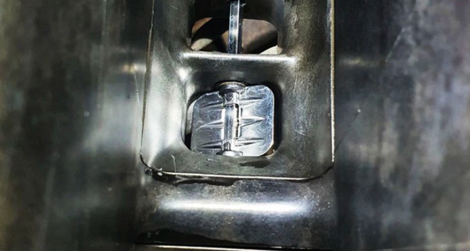 Чистка впускного коллектора Mercedes-Benz GLK 220 CDI 2.1 (170 л.с.). Отключение клапана EGR. Удаление сажевого фильтра. Чистка форсунок. Чип-тюнинг