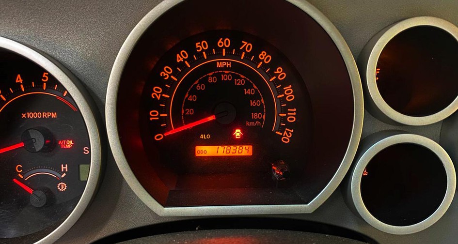 Чип-тюнинг Toyota Tundra 4.7 (271 л.с.)