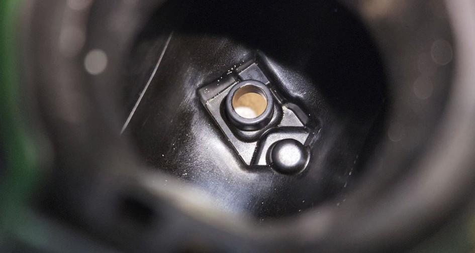 Отключение клапана EGR и чистка впуска от сажи на BMW 5-Series (G30) 530d 3.0 (249 л.с.). Чип-тюнинг