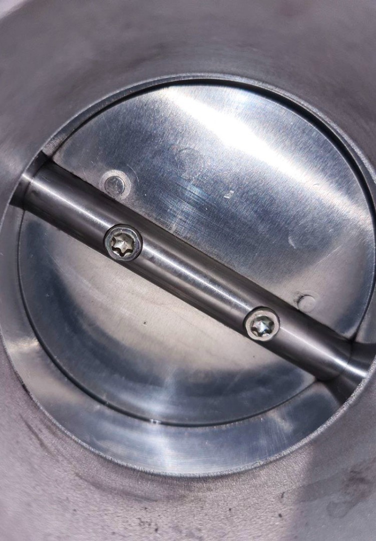 Чип-тюнинг KIA К7 2.4 GDI (159 л.с.).  Замена штатного катализатора на металлический. Чистка клапанов и форсунок