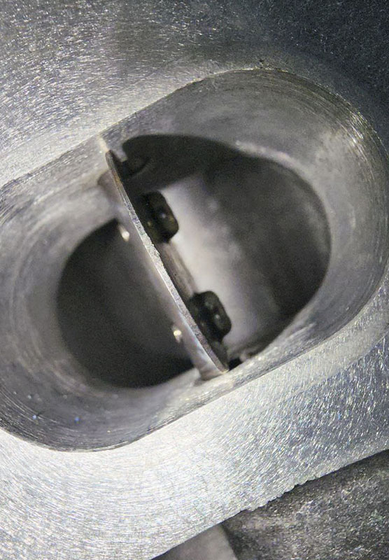 Чистка впускного коллектора Toyota Hilux 2.8D (177 л.с.). Отключение клапана EGR. Удаление сажевого фильтра. Чип-тюнинг